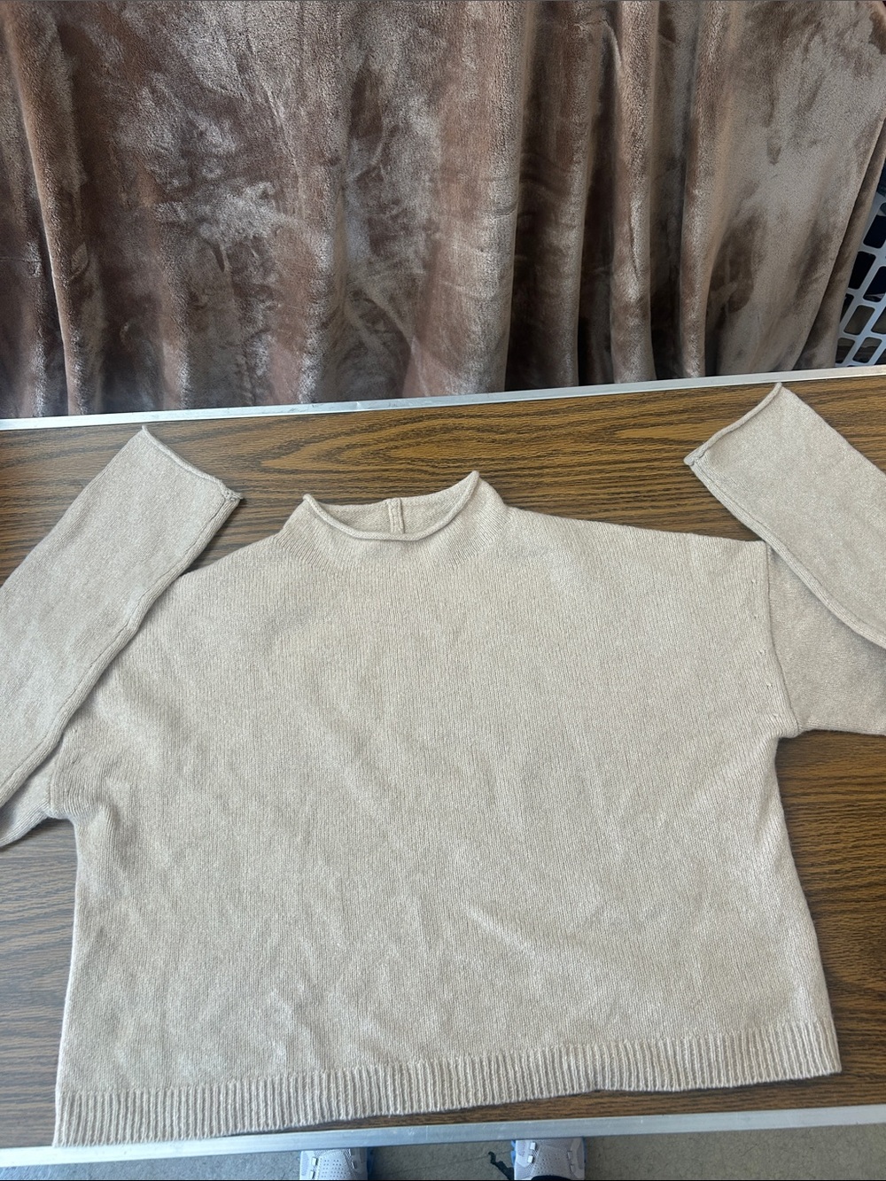 Alice + Olivia Lightweight Turtleneck Sweater - Beige